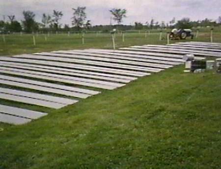 Hi-Way Drive-In Theatre - New Screen Panels July 1996 (newer photo)